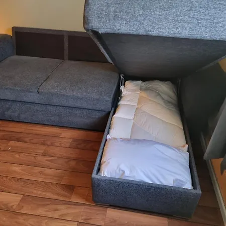 Kjellerleilighet Egen Inngang. *