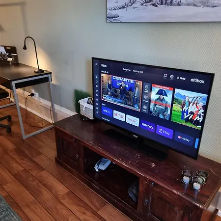 דירה Kjellerleilighet Egen Inngang. Stange