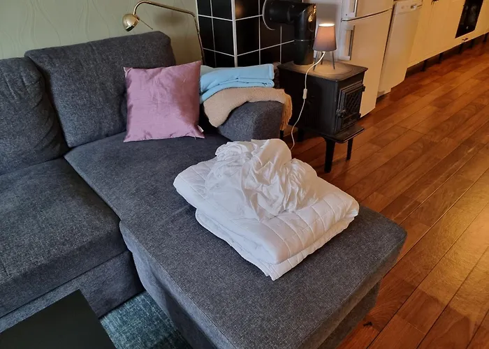 Kjellerleilighet Egen Inngang.