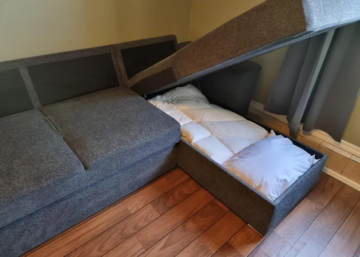 Lejlighed Kjellerleilighet Egen Inngang. Stange