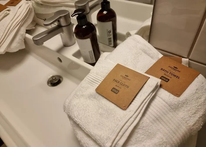 Kjellerleilighet Egen Inngang. Stange