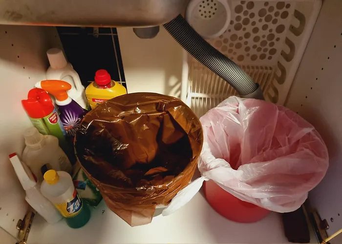 Kjellerleilighet Egen Inngang. * Stange