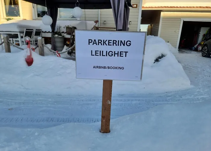 Apartamento Kjellerleilighet Egen Inngang.