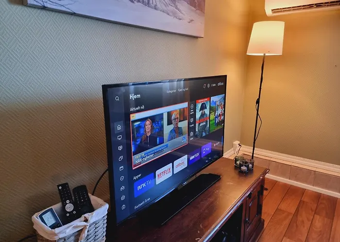 Kjellerleilighet Egen Inngang. Apartamento *