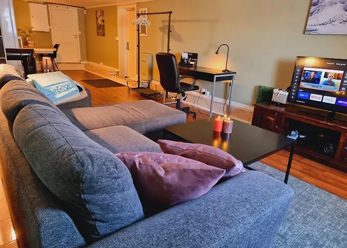 Kjellerleilighet Egen Inngang.